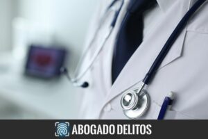 cómo denunciar negligencia médica