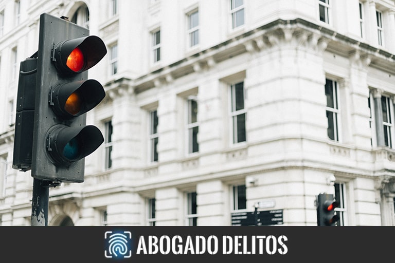 Obstaculizar la vía